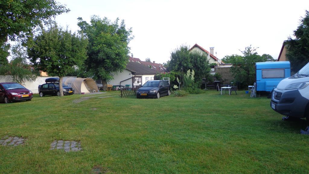 Pension Camp Prager Kültér fotó